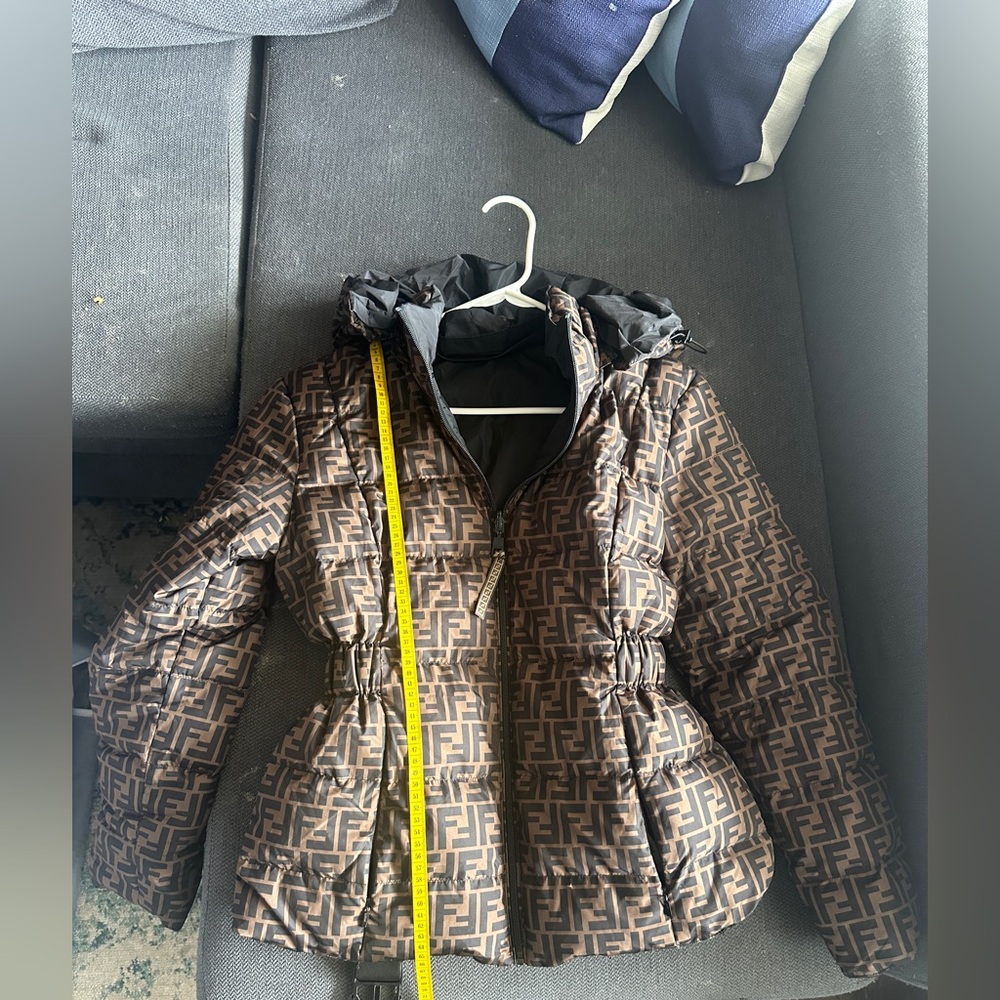Fendi Women's Black and Brown Monogram Puffer Jacket - Picture 6 of 8